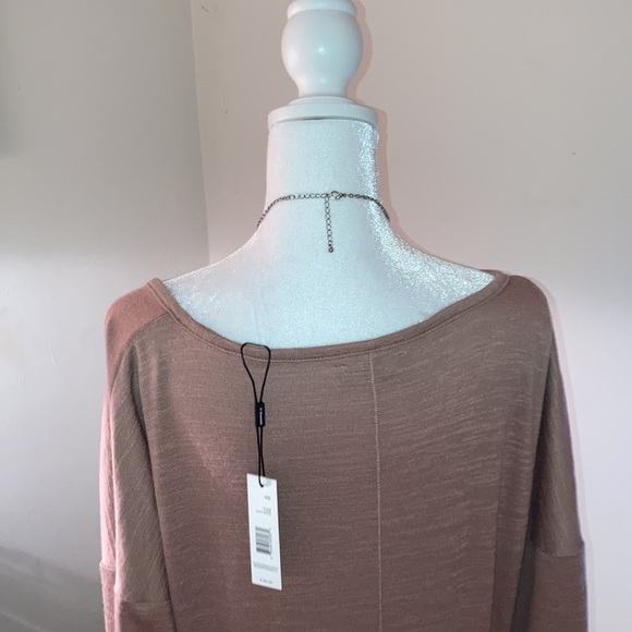 Gorgeous dusky mauve Tahari longsleeved shirt one - Picture 4 of 9